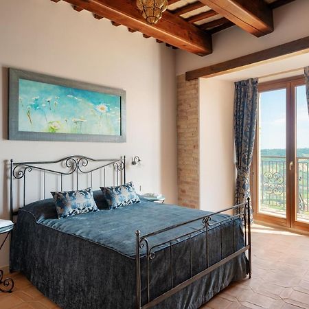 Отель Palazzo La Torre Moresco Экстерьер фото