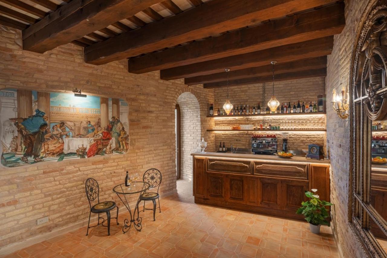 Отель Palazzo La Torre Moresco Экстерьер фото