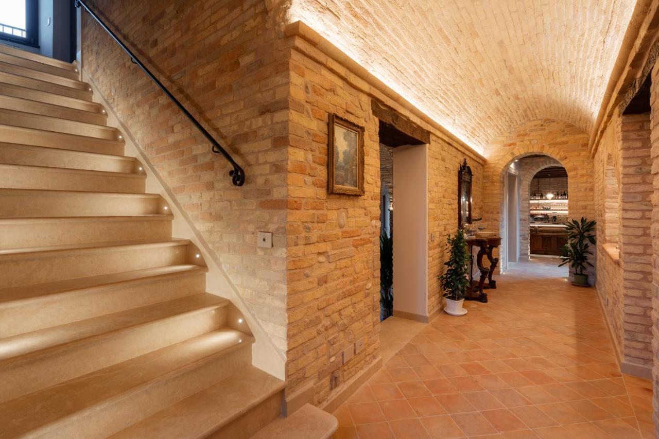 Отель Palazzo La Torre Moresco Экстерьер фото