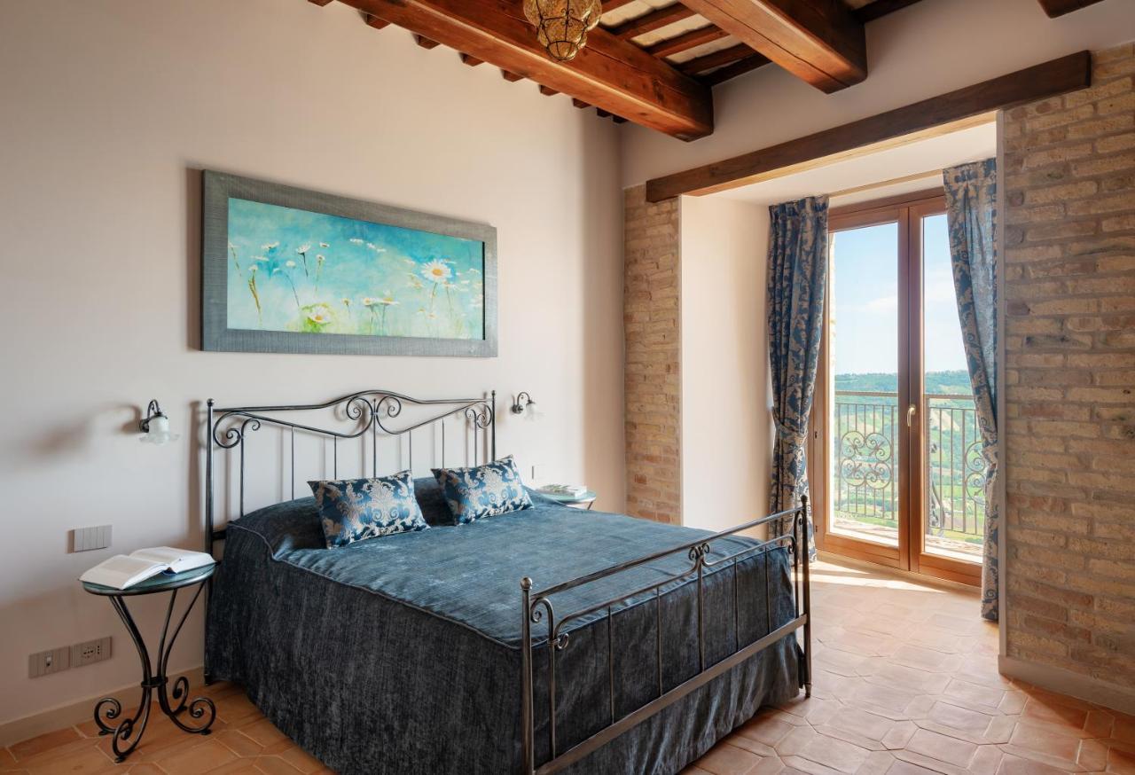 Отель Palazzo La Torre Moresco Экстерьер фото