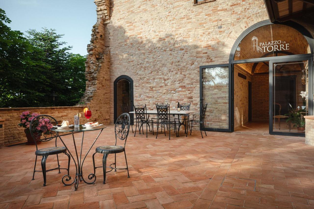 Отель Palazzo La Torre Moresco Экстерьер фото