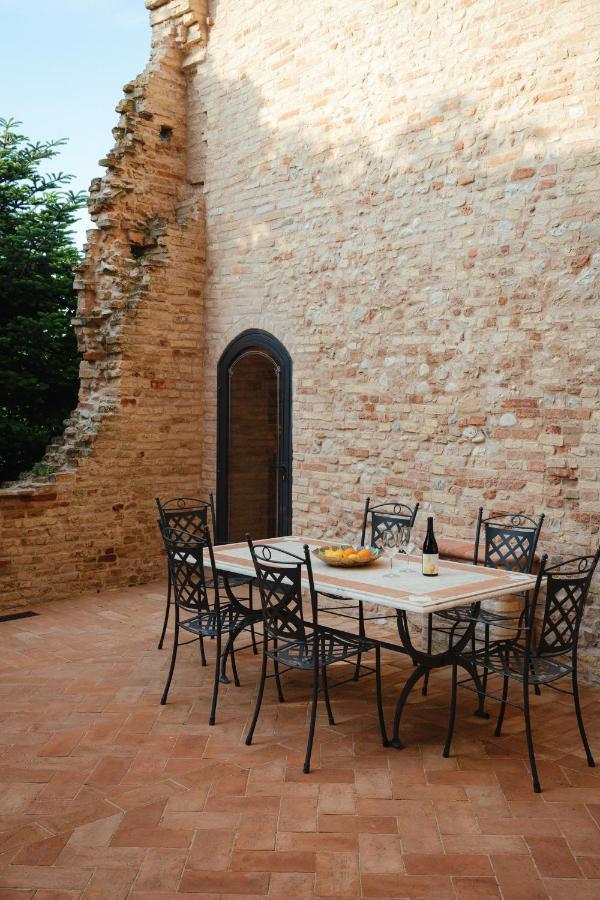 Отель Palazzo La Torre Moresco Экстерьер фото