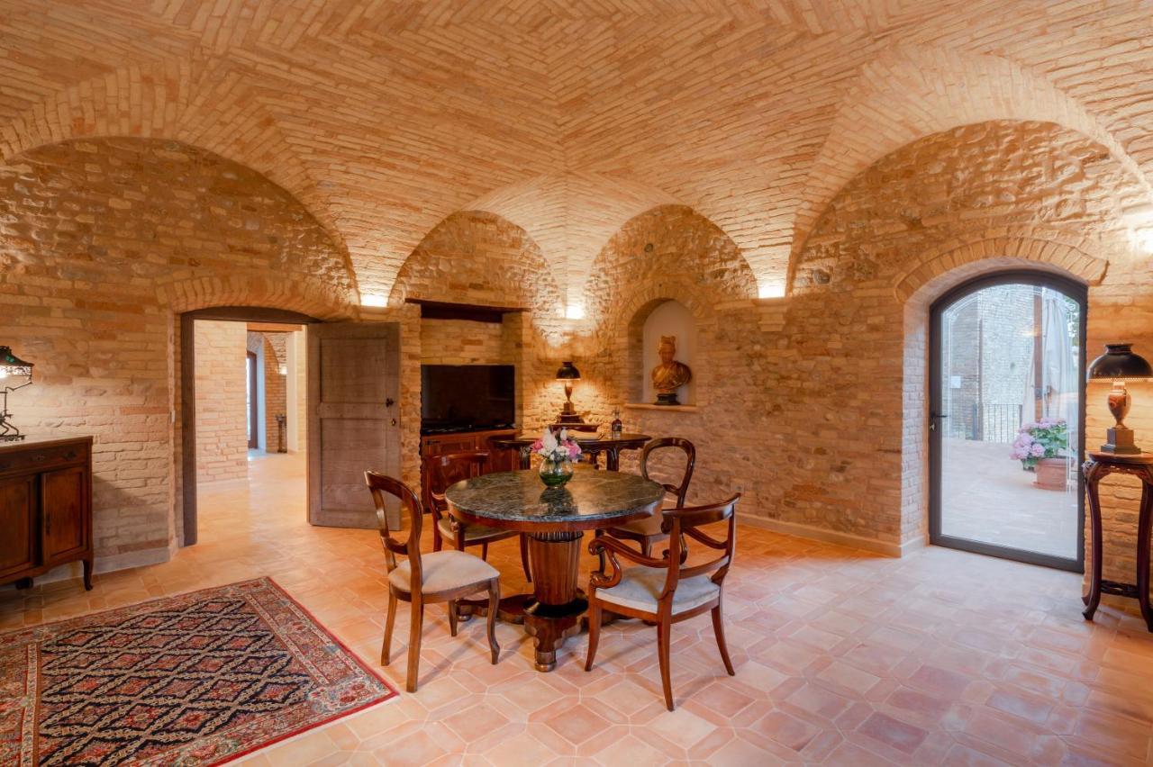 Отель Palazzo La Torre Moresco Экстерьер фото